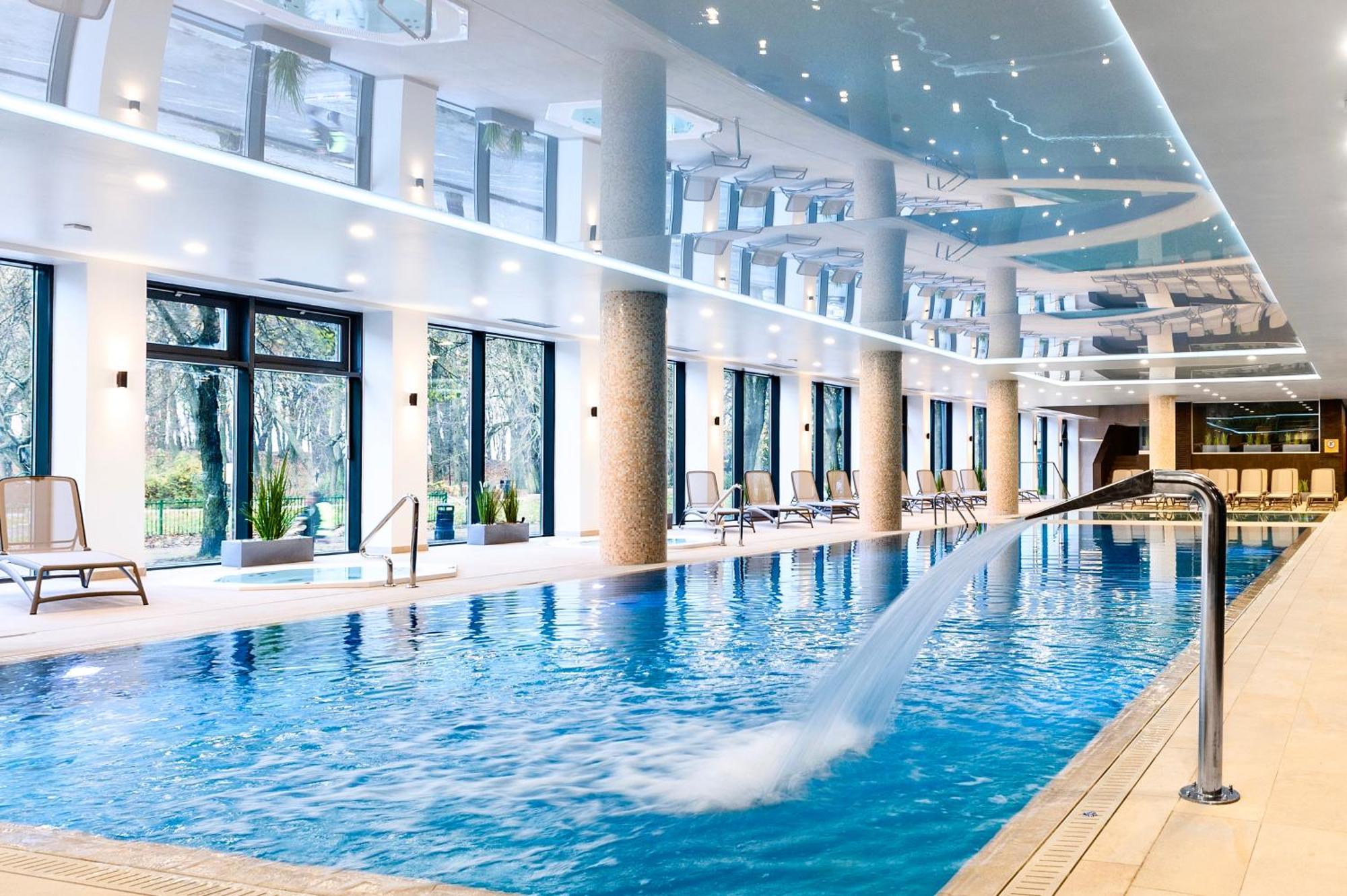 Faro Apartamenty Nadmorskie Tarasy Spa Przy Latarni I Molo Baseny, Sauny, Fitness I Parking W Cenie Колобжег Екстериор снимка